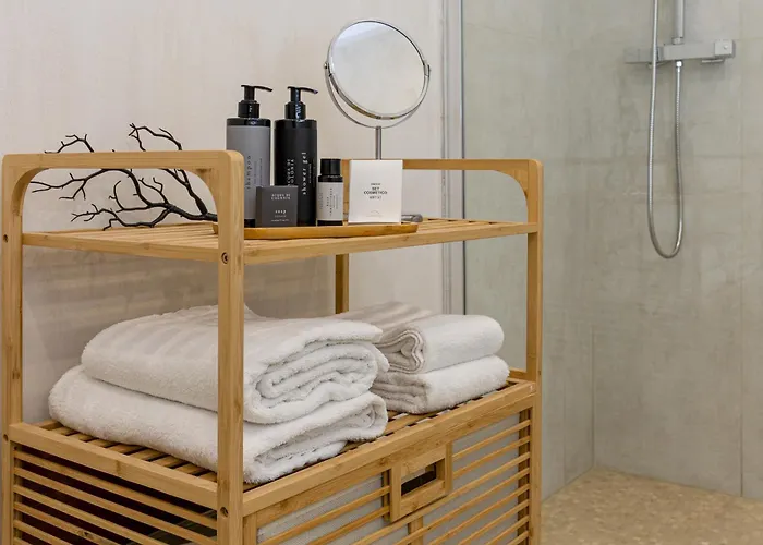 221 District, Al Colosseo Apartment