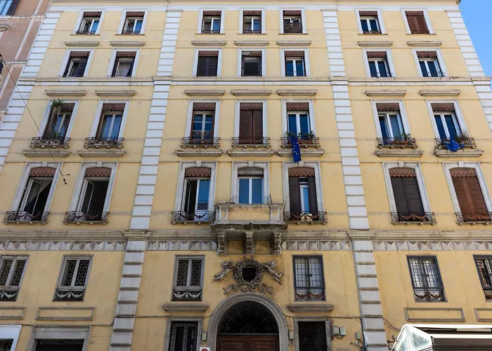 221 District, Al Colosseo * Rome